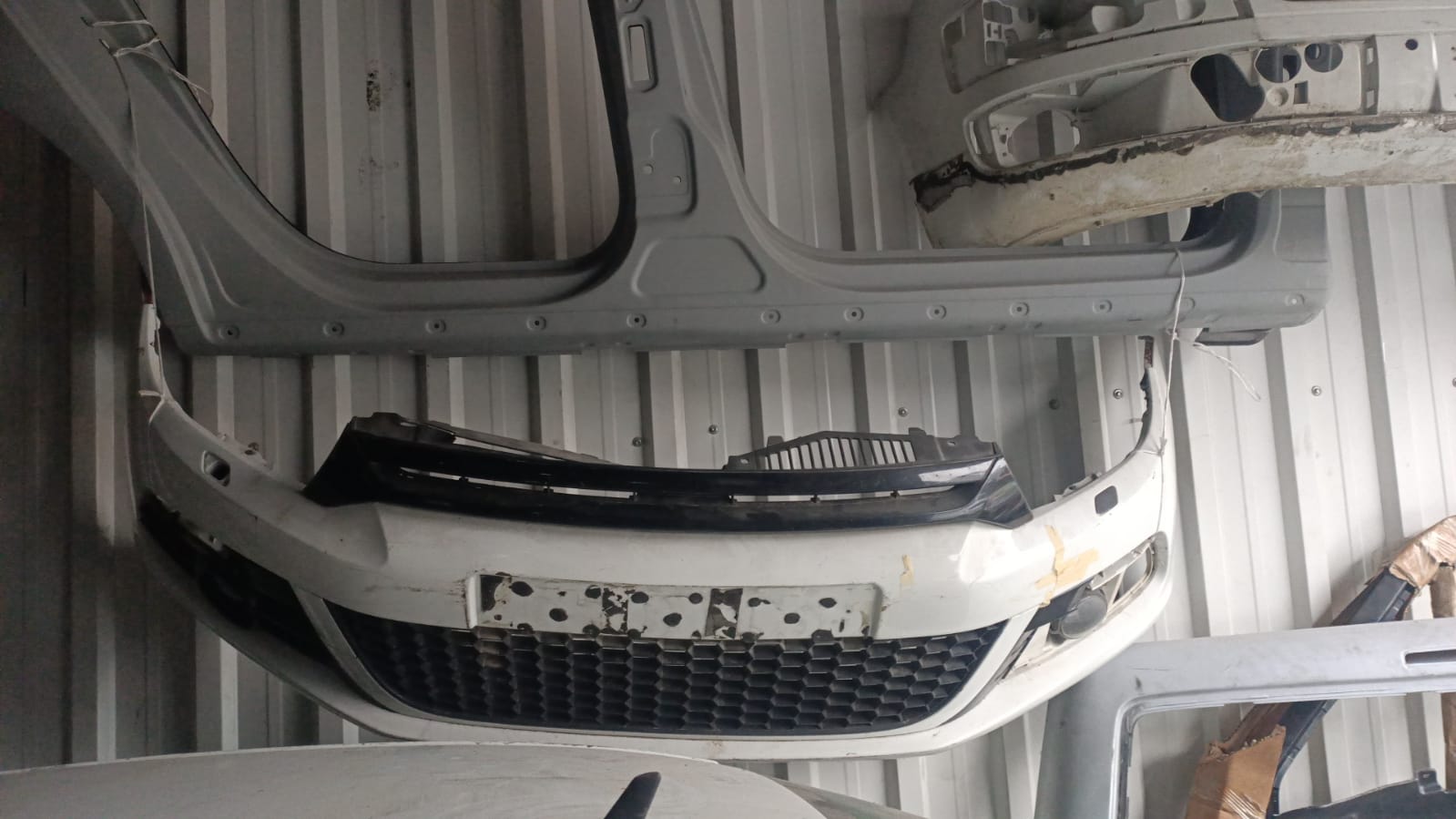 volkswagen-scirocco-cikma-on-tampon Volkswagen Scirocco Çıkma Ön Tampon
