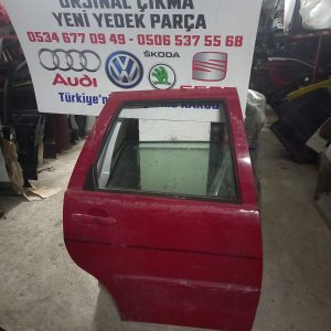 Volkswagen Polo Clasic Çıkma Sağ Arka Kapı